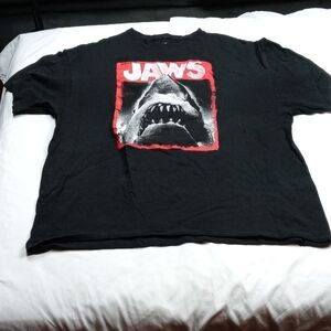 Jaws Universal Studios men s XL t-shirt